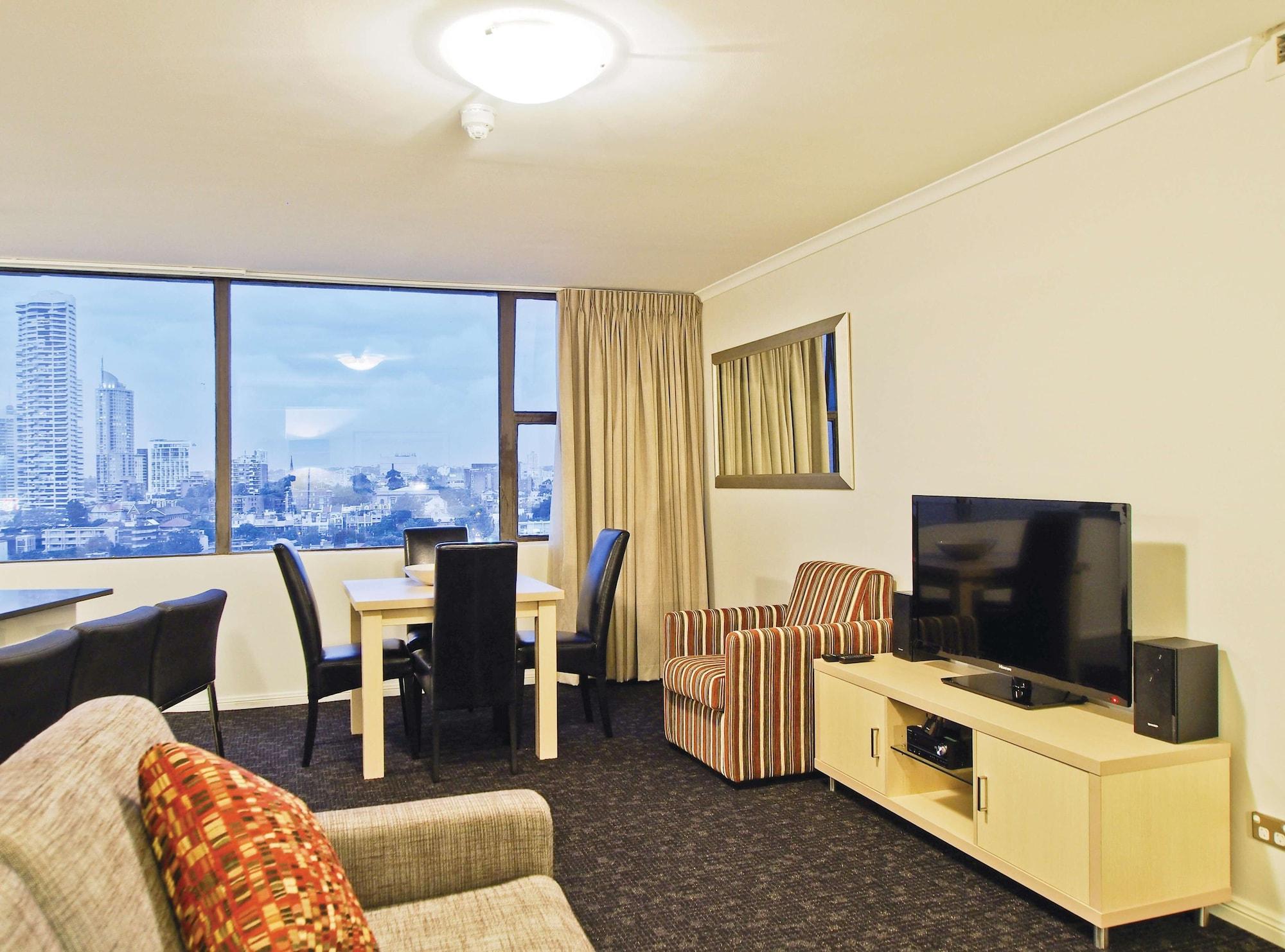 Oaks Sydney Hyde Park Suites Exterior photo
