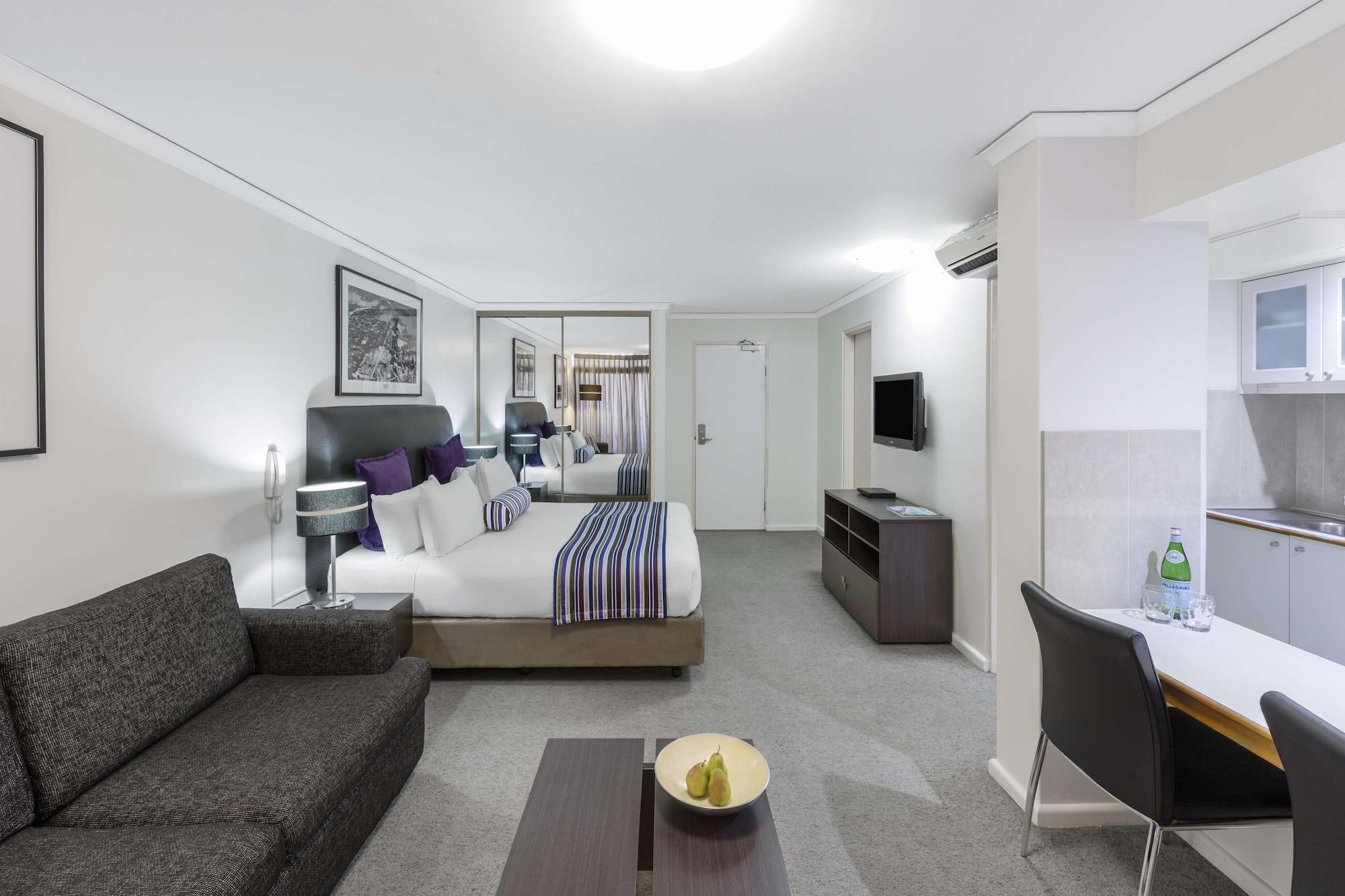 Oaks Sydney Hyde Park Suites Exterior photo