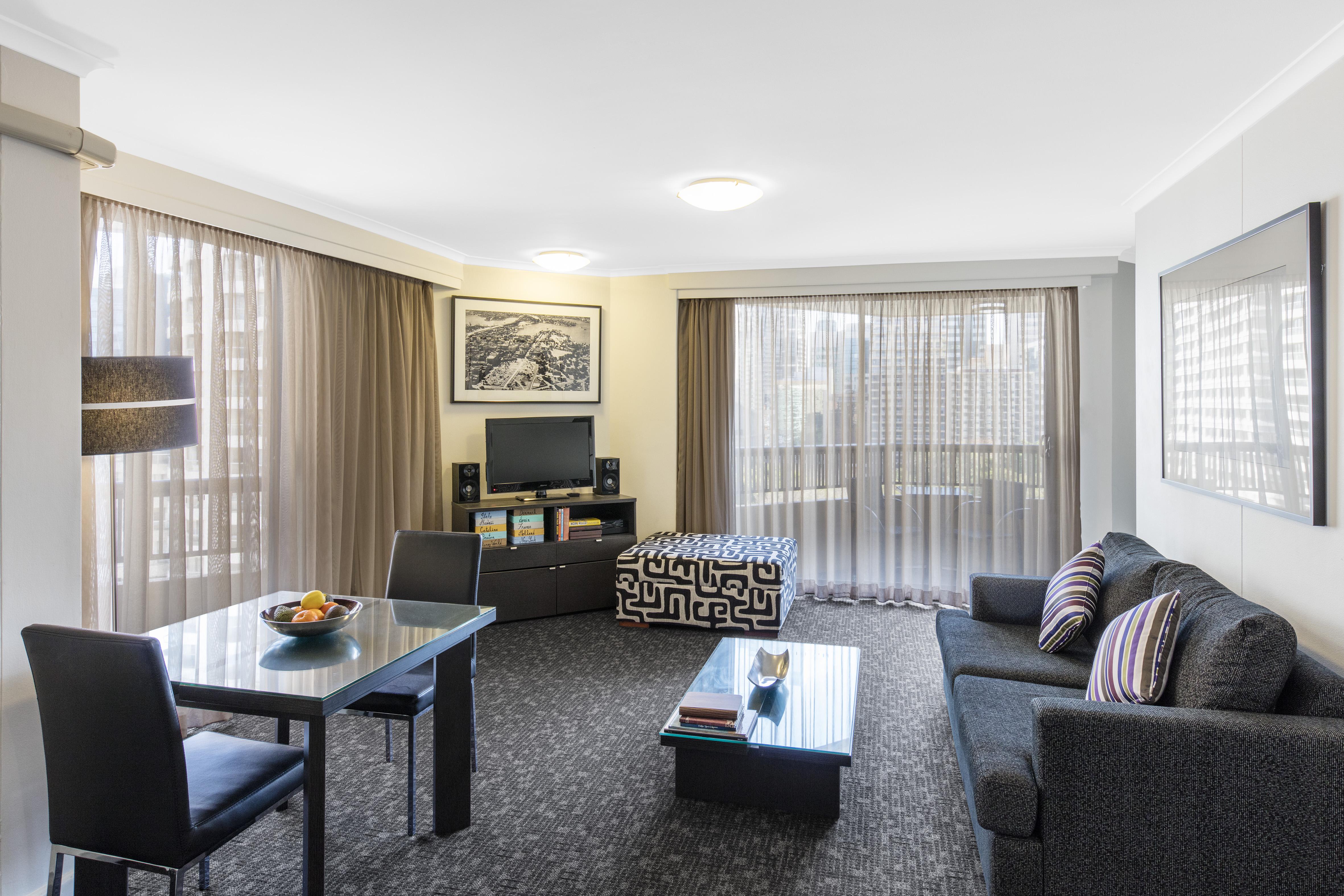 Oaks Sydney Hyde Park Suites Exterior photo