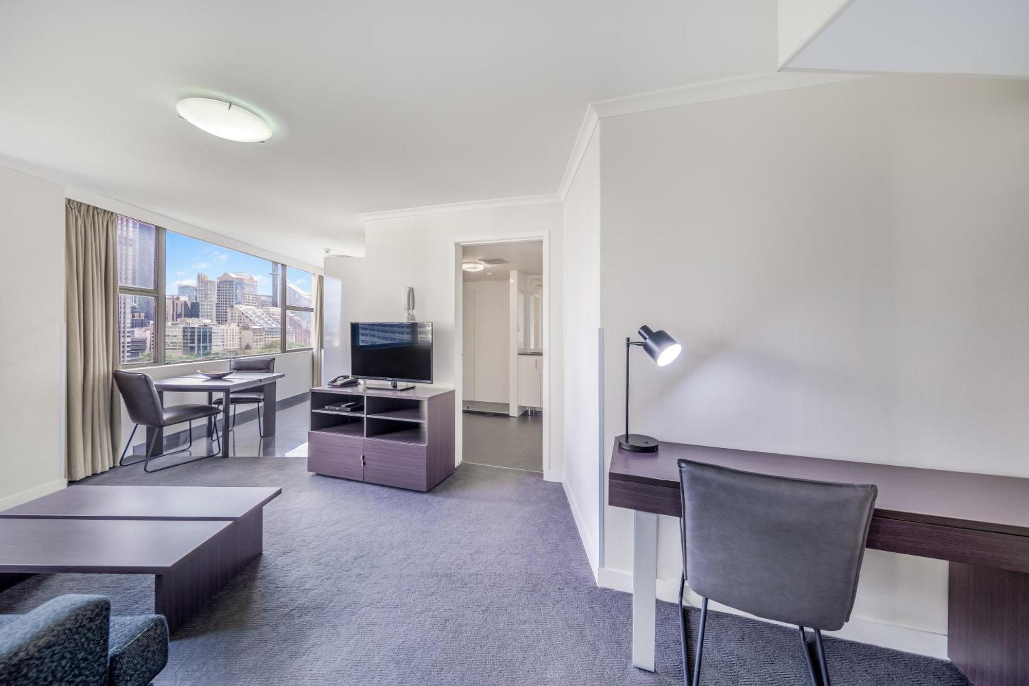 Oaks Sydney Hyde Park Suites Exterior photo