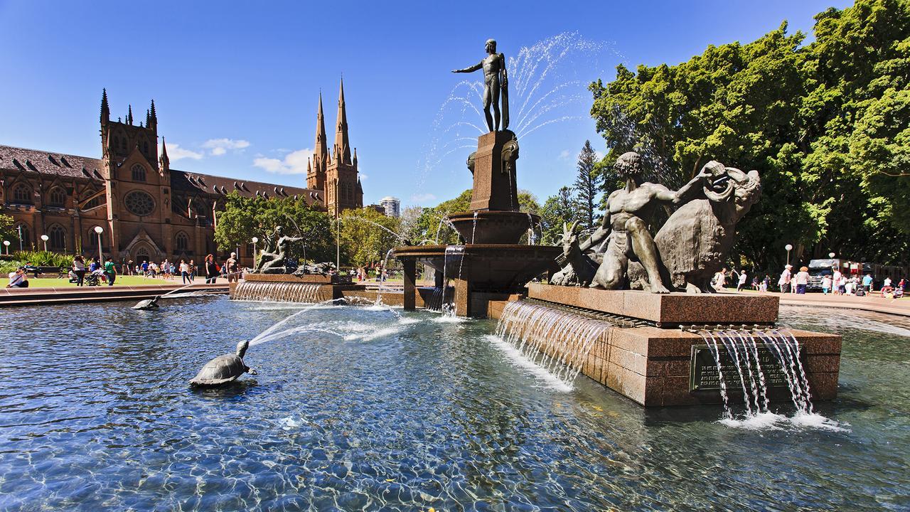 Oaks Sydney Hyde Park Suites Exterior photo